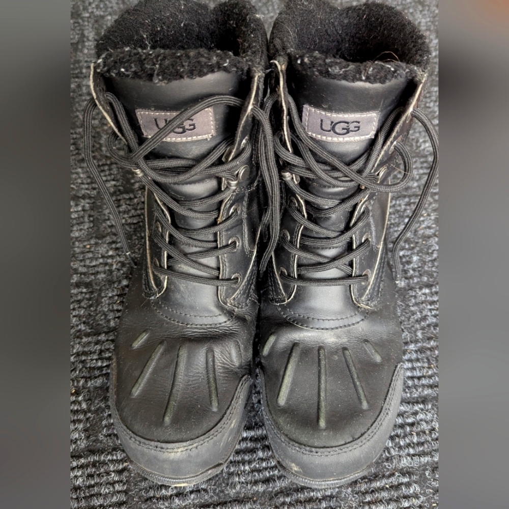 UGG winter boots vibram sole.